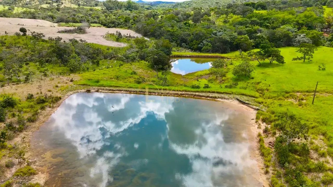 SÍTIO C/ 27 HECTARES ESCRITURADO PORTEIRA FECHADA 52km TAGUATINGA DEPOIS BRAZLÂNDIA BEIRA  - Foto 2