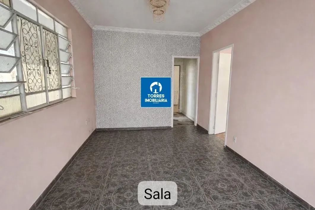 Casa 2 quartos  na Travessa Leonídia