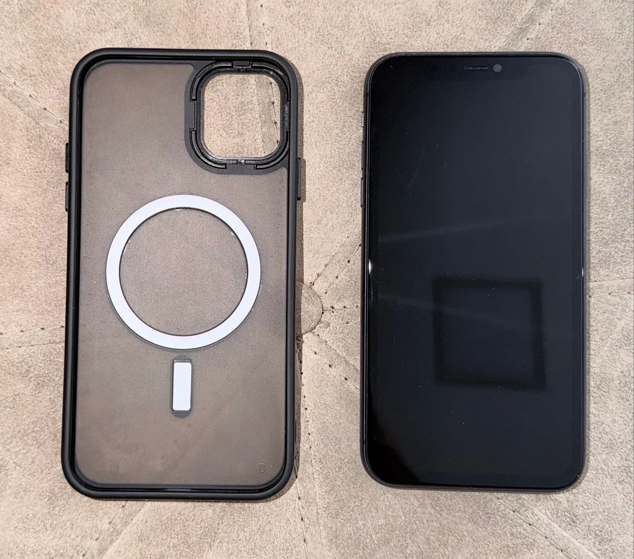 iPhone 11 - Perfeito - 64 GB - Foto 2
