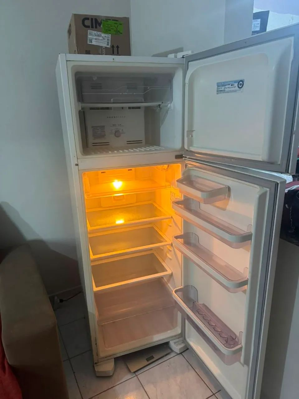 Geladeira Eletrolux  - Foto 2