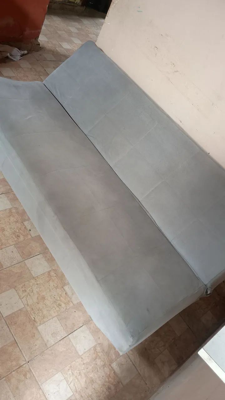 Sofá-Cama Cinza - Preço para Vender Rápido - Foto 2