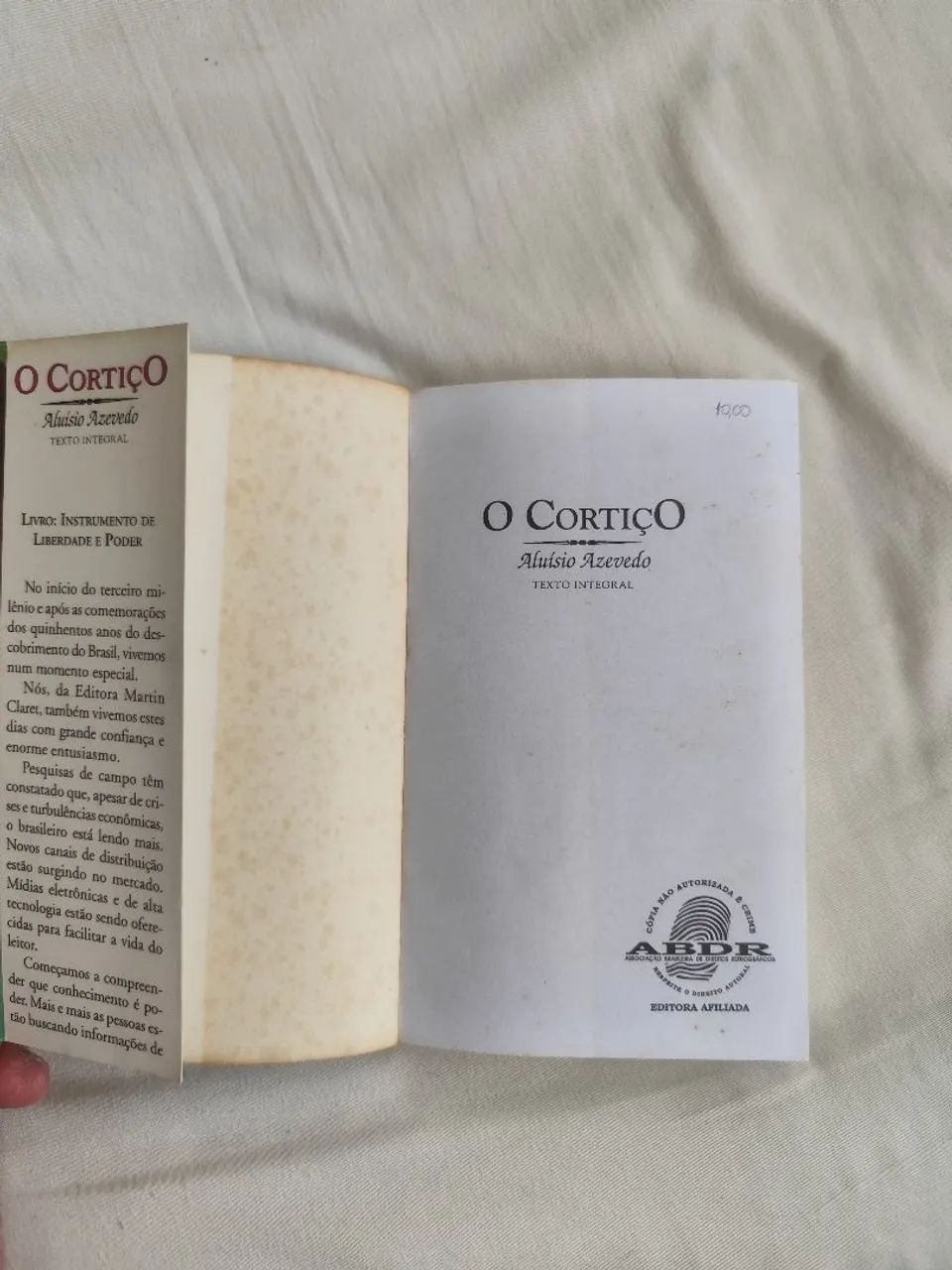Livro " O cortiço "  - Foto 2