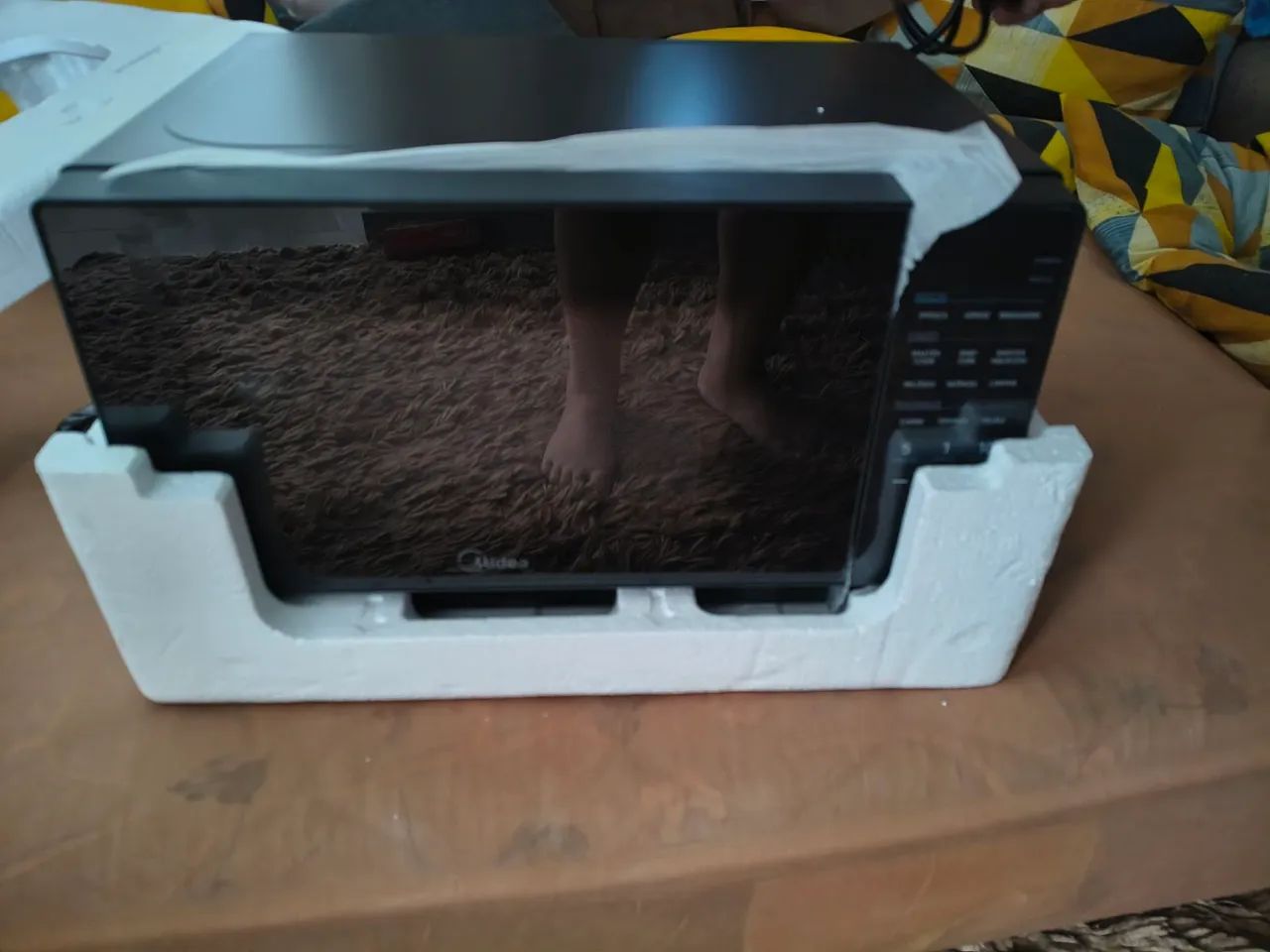 MICRO-ONDAS MIDEA 20L ? NOVO NA CAIXA! - Foto 3