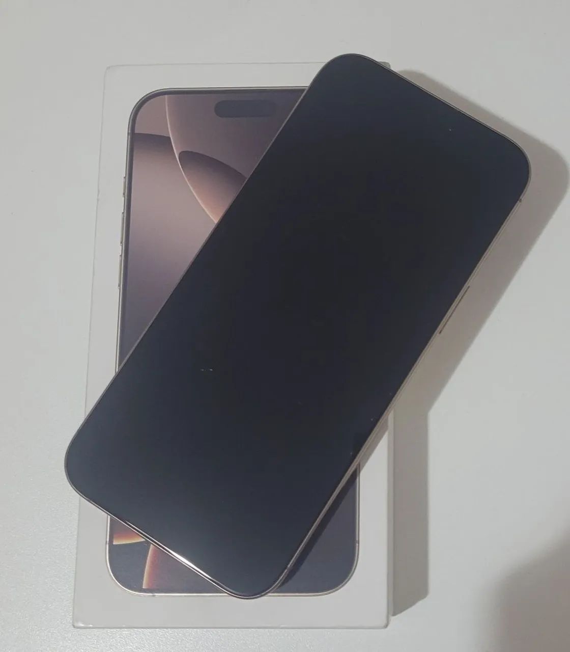 Iphone 16 pro max  - Foto 3