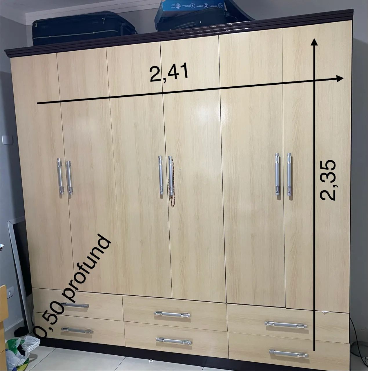 Guarda Roupa 6 portas