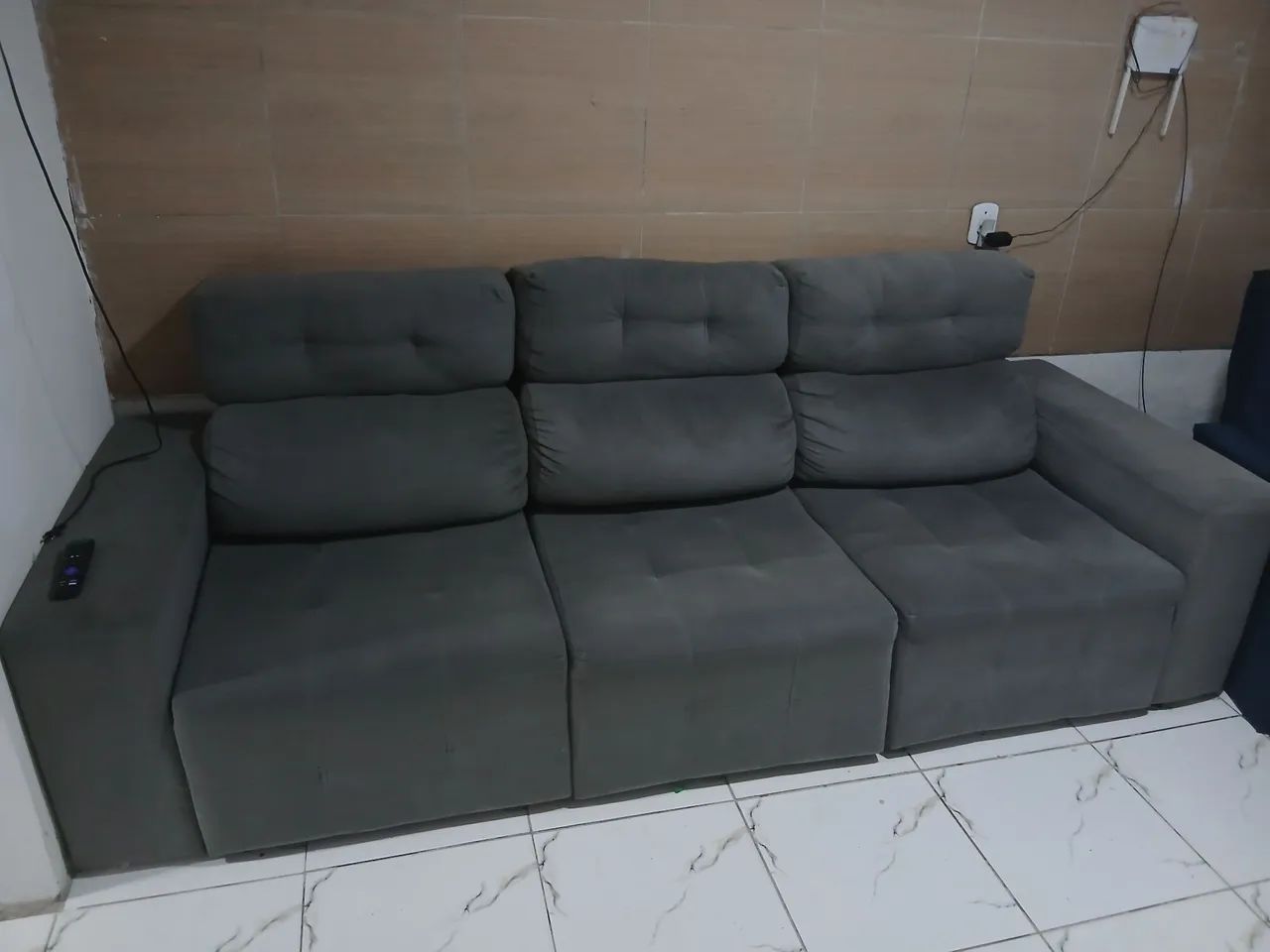  sofá grande cinza moderno  - Foto 4