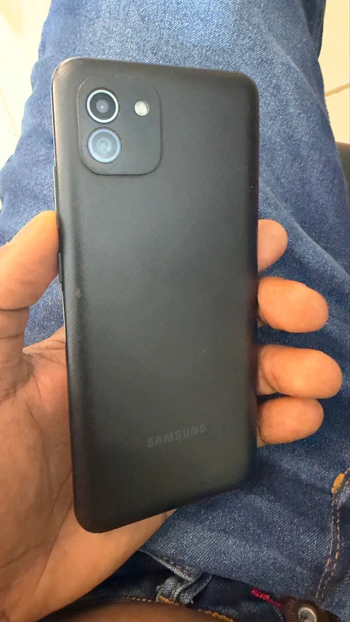 Samsung a 03 - Foto 2