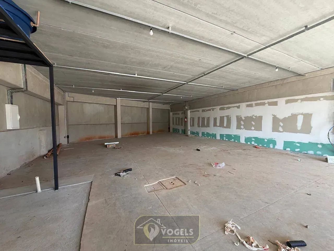 SALA COMERCIAL PARA LOCAÇÃO EM JAGUARIÚNA/SP COM ESTACIONAMENTO FRONTAL E EXCELENTE LOCALI - Foto 4
