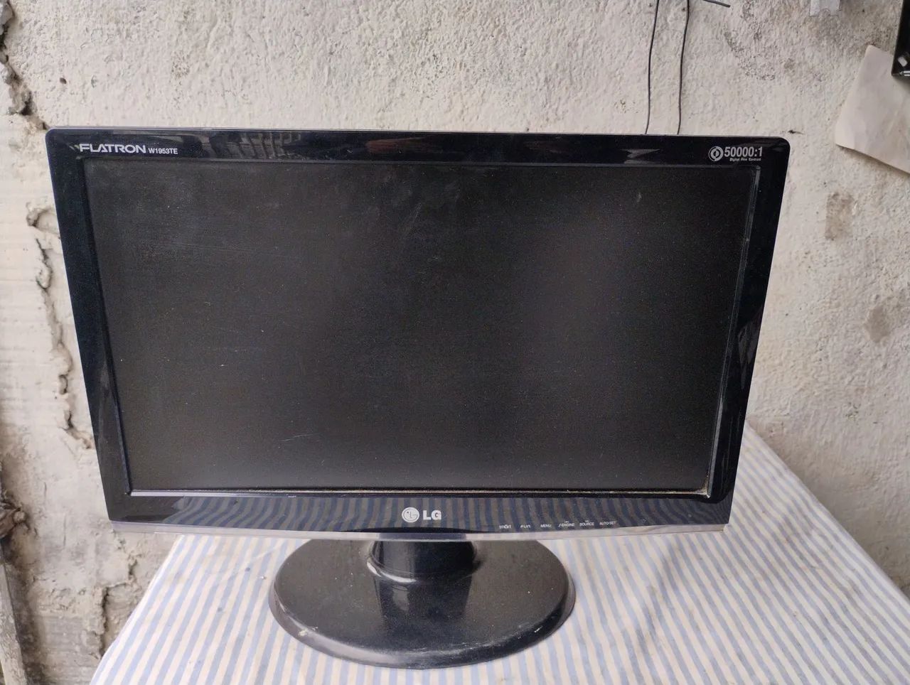 Monitor LG 19 polegada 