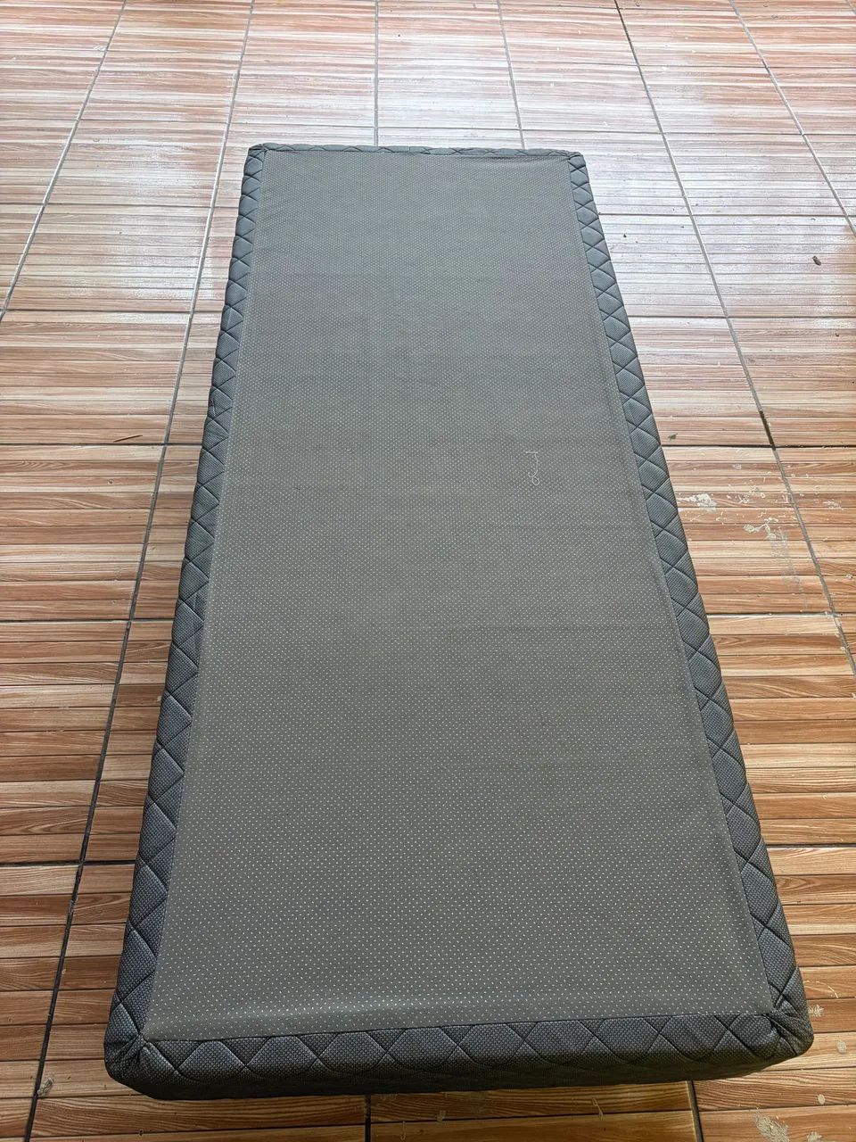 CAMA DE SOLTEIRO SEMI NOVA À VENDA! - Foto 2