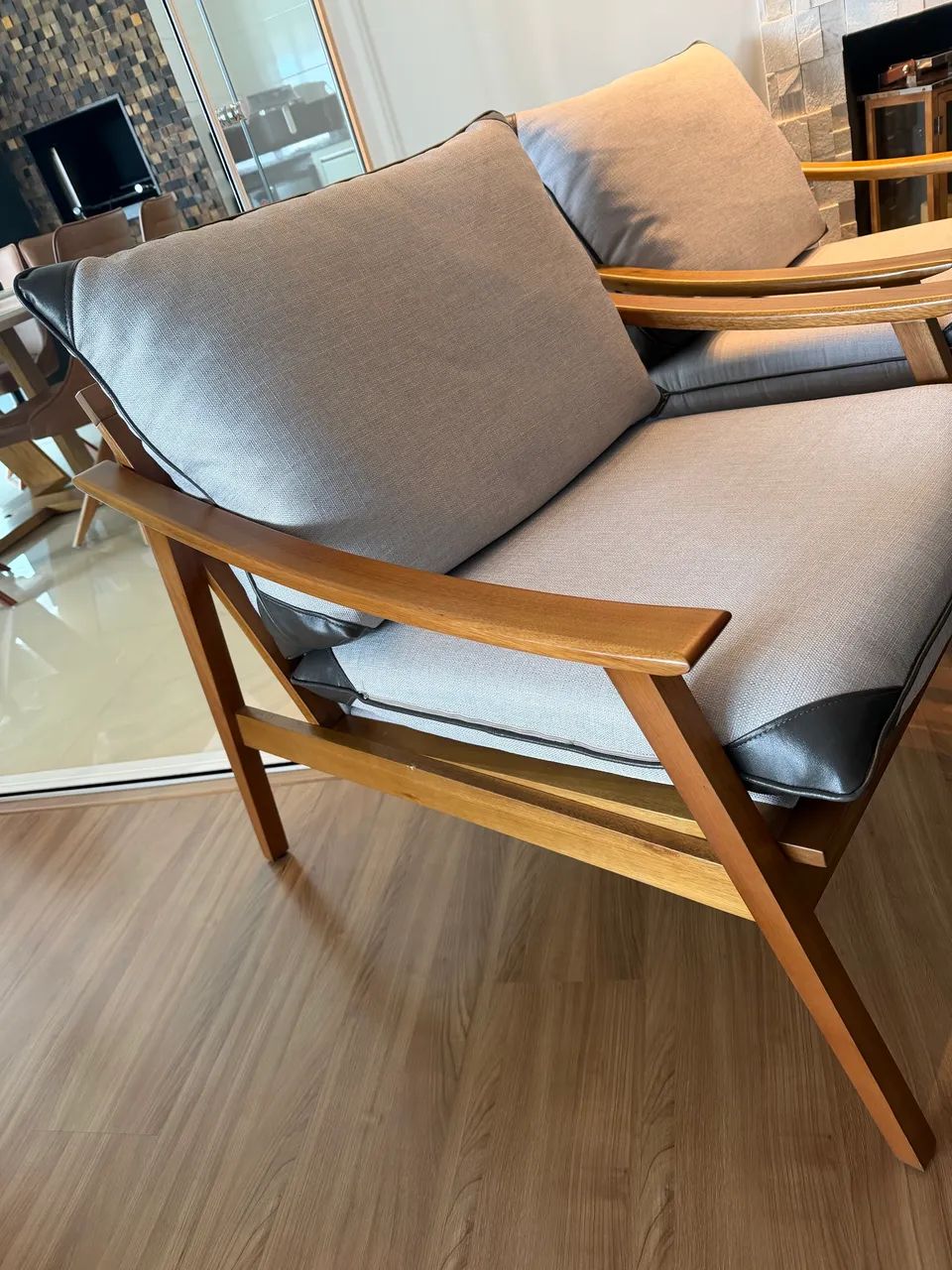 Poltronas para sala de aproximação  - Foto 3