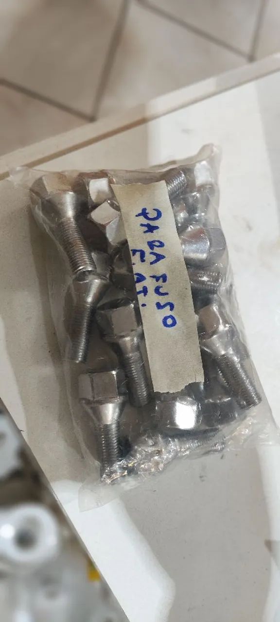 KIT PARAFUSO FIAT RODA  R$80,00 - Foto 2