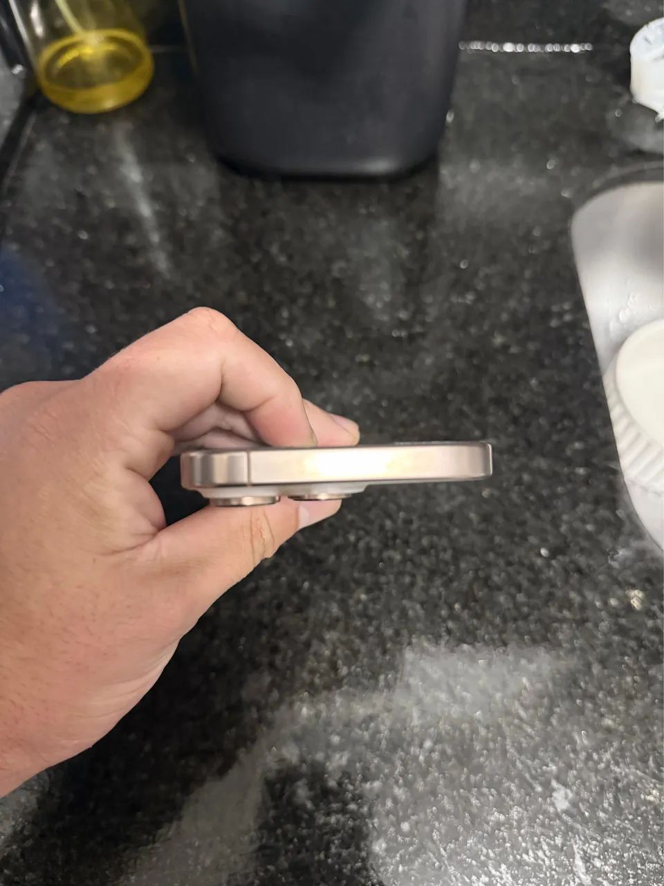 IPhone 16 pro 128 Gb - Foto 5
