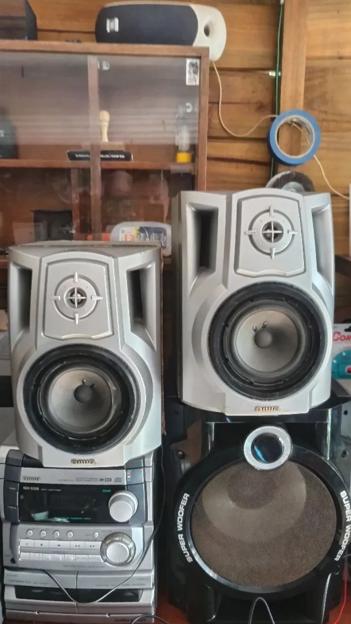 Par de caixas Aiwa