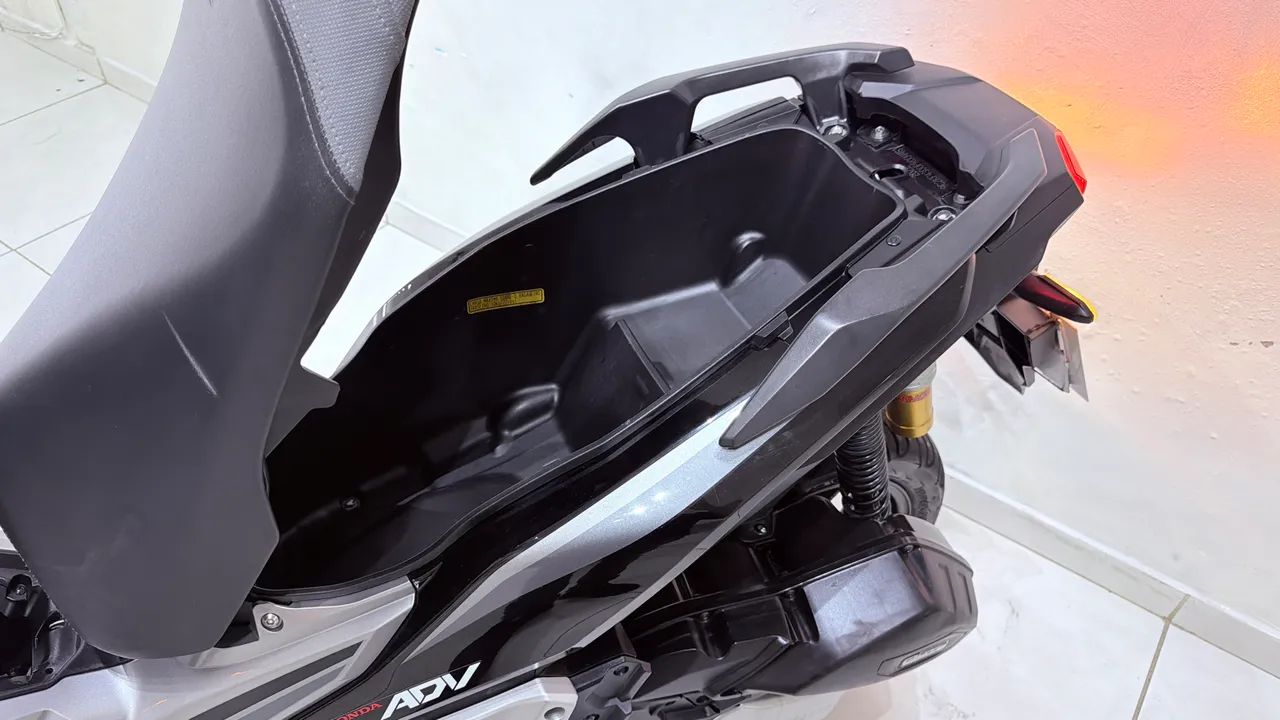 Honda Adv 150 - Foto 4