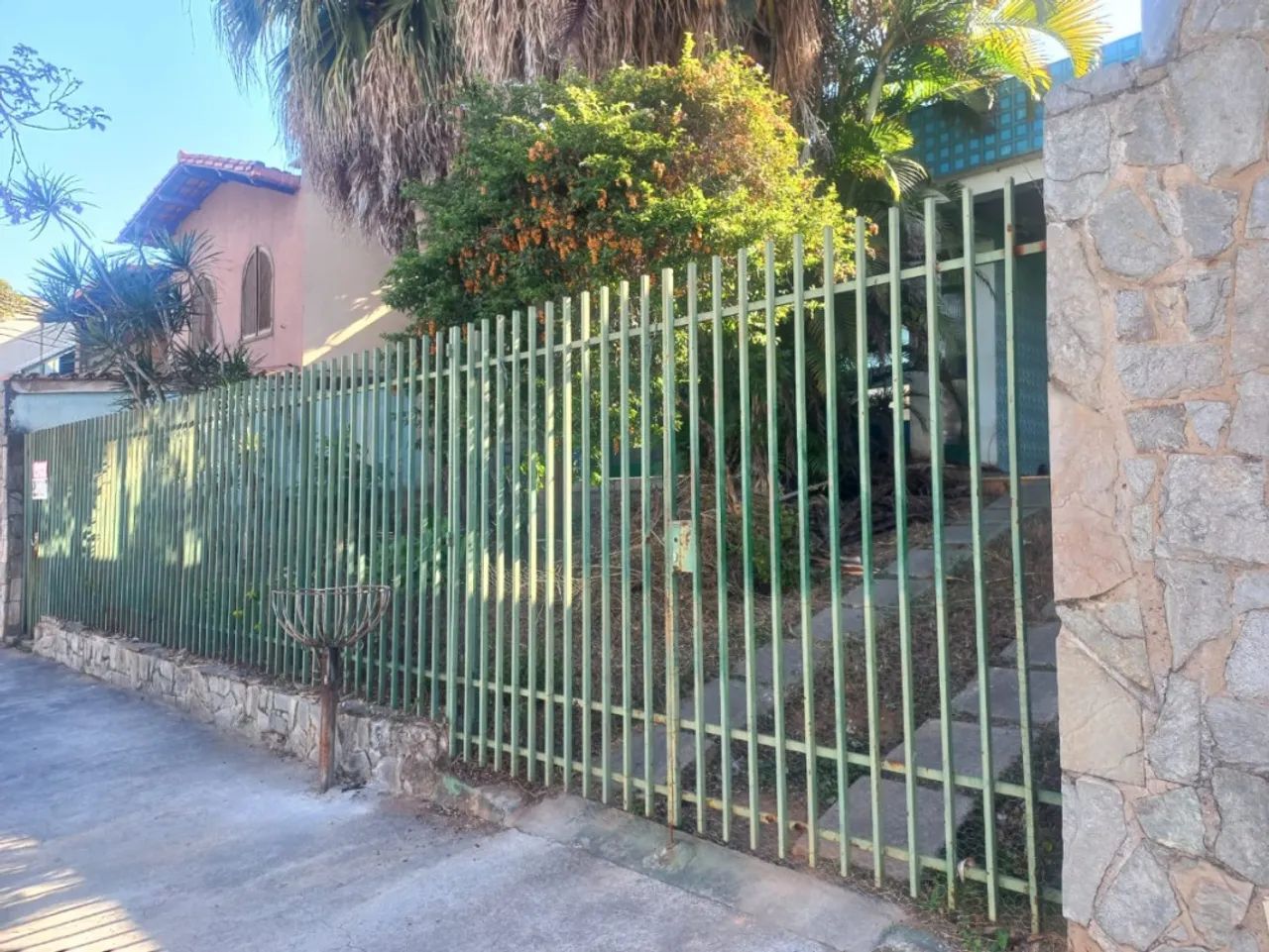 Casa Comercial com 3 quartos à venda em Belo Horizonte
