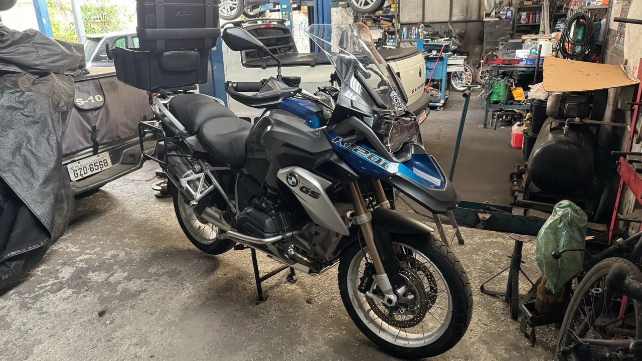 GS 1200