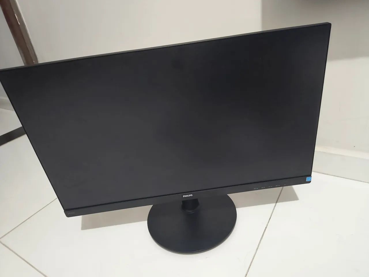 Monitor Philips 24pol 75hz com caixa