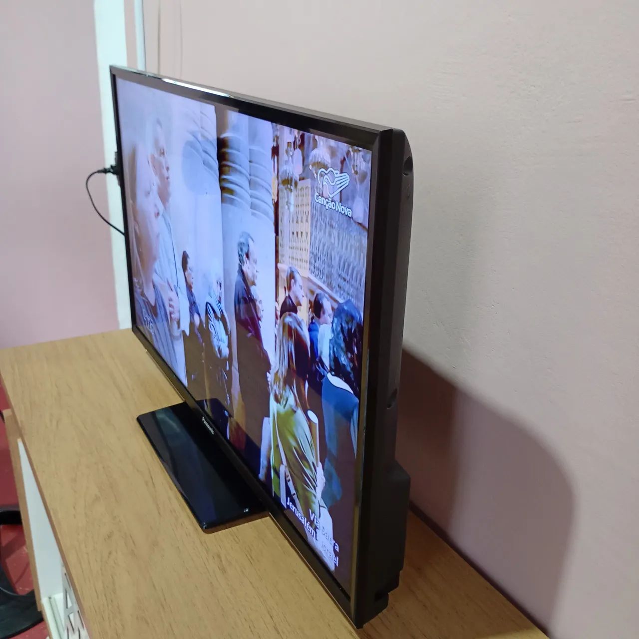 TV LED Panasonic 32" (não é Android)