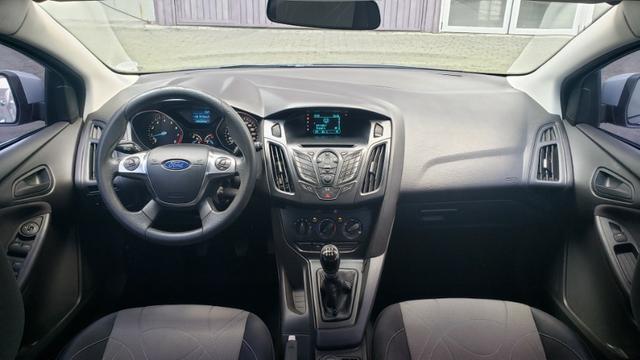 Ford Focus SE 1.6 - pneus novos - carro revisado - Foto 8