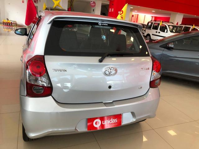 Etios Hatch X 1.3 - Foto 8