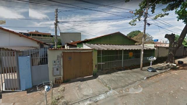 Lote Sudoeste, proximo Avenida T 7, gabaritado, 522m², com 03 residências - Foto 3