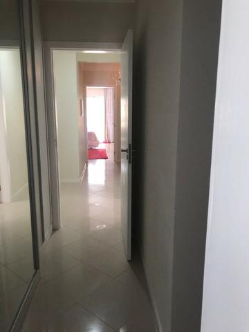 Com piscina privativa e sacada gourmet, cobertura duplex mobiliada à venda em Meia Praia - Foto 10