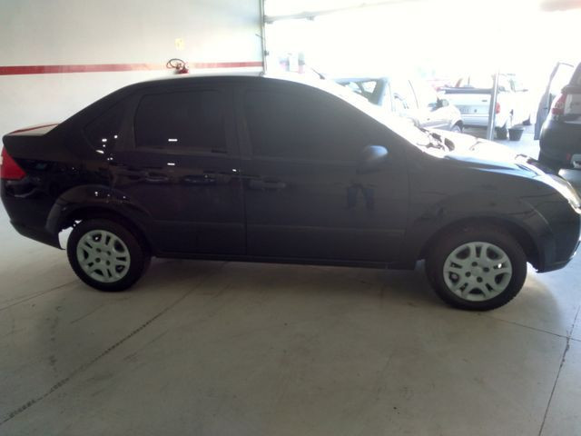 Ford Fiesta Sedam 1.0 2008 Completo - Foto 8