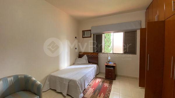 Casa com 4 quartos - Bairro Setor Central em Morrinhos - Foto 20
