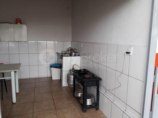Comercial galpão / barracão - Bairro Jardim Helvécia em Aparecida de Goiânia - Foto 7