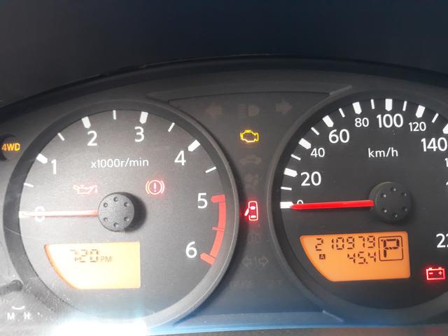Nissan Frontier 2.5 SEL 2008 - Foto 16