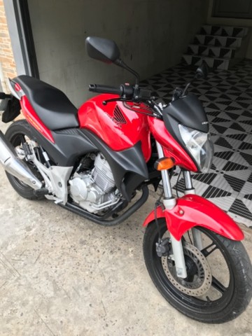HONDA CB 300R