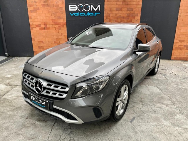 MERCEDES-BENZ GLA 200 1.6 CGI FLEX STYLE 7G-DCT