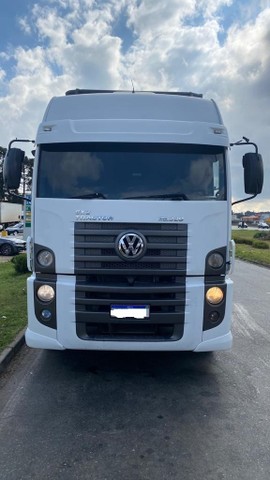 VW 25.320 ANO 2010
