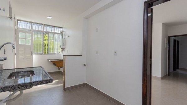Apartamento para venda possui 80 metros quadrados com 3 quartos em Laranjeiras - Rio de Ja - Foto 13