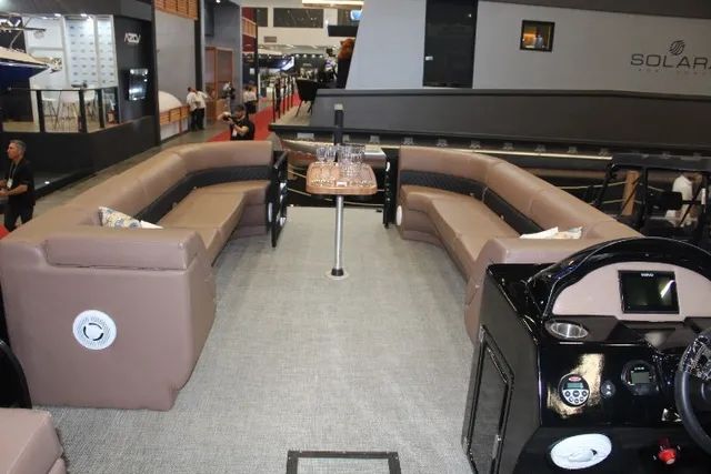 Ventura Pontoom P32 Lançamento 2024 - Foto 6