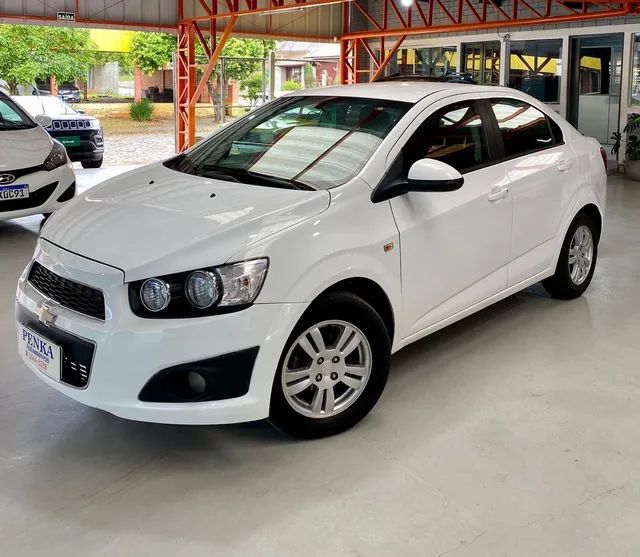 CHEVROLET SONIC 2014 Usados e Novos em Porto Alegre e região, RS