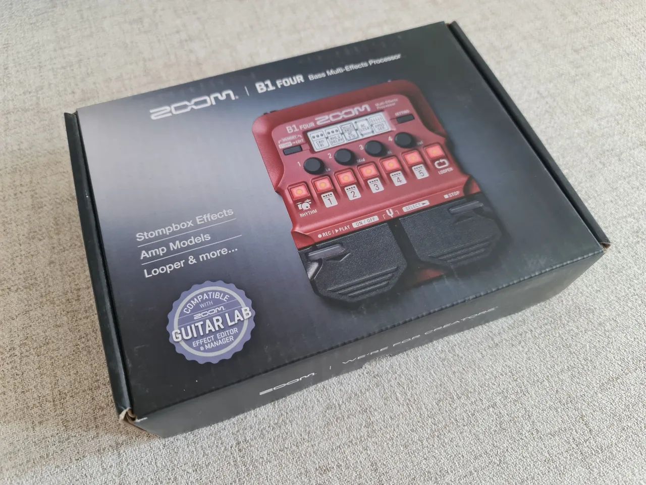 Pedaleira Para Baixo Zoom B1 Four (Zero na Caixa Sem Uso)
