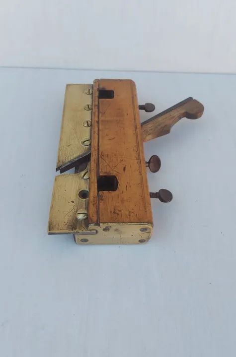 Plaina antiga de madeira - Foto 5