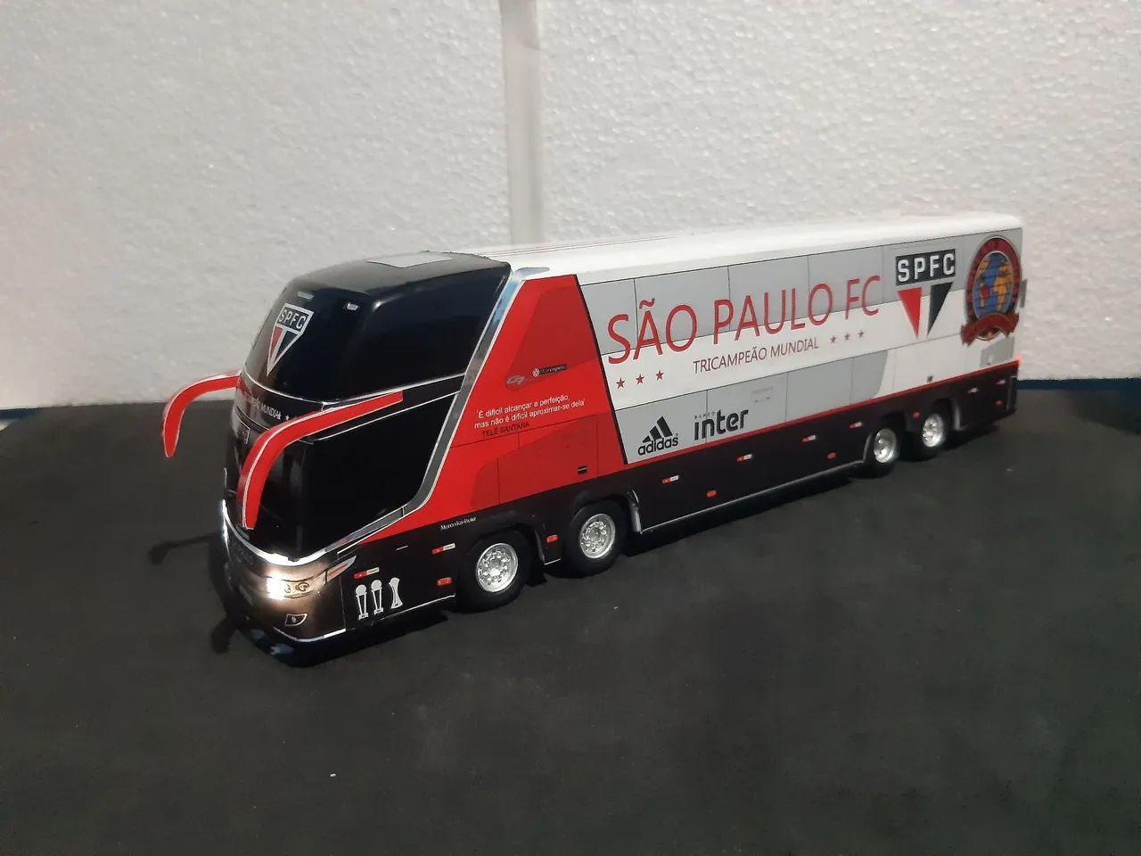 Ônibus do São Paulo FC - Tricampeão Mundial