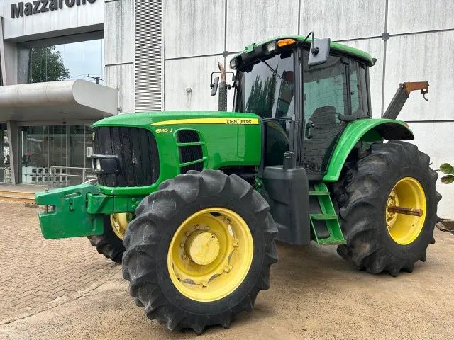 John Deere 6145J 4x4 cabinado ano 2013