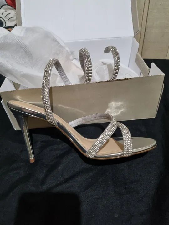 Sandalia Arezzo 