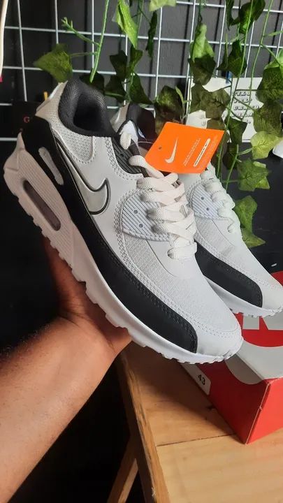 Tênis NIKE AIR MAX 90 PRETO/BRANCO (Nº 34 AO 43) - A PRONTA ENTREGA - Foto 4