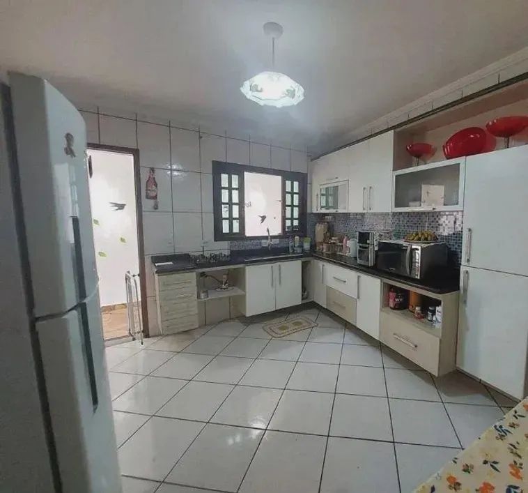 CASA A VENDA NA SAMAMBAIA SUL - Foto 5