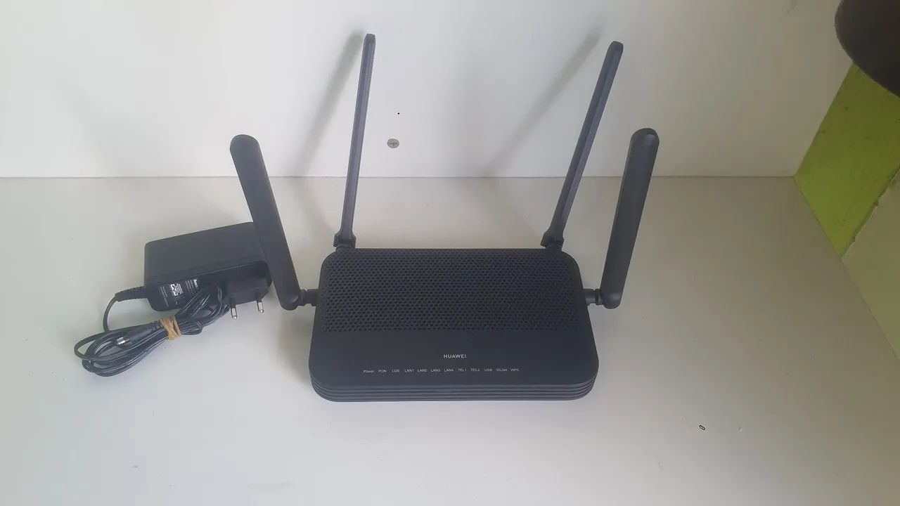 Roteador Huawei EchoLife HG8245W5-6T