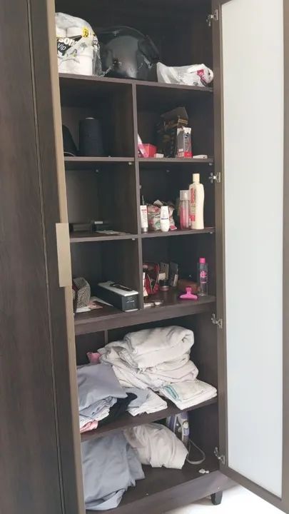 Guarda-Roupa de casal com espelho - Foto 4