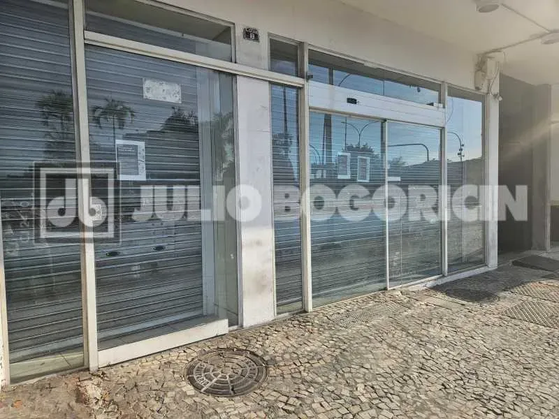 Ilha do Governador - Portuguesa - ALUGUEL - Loja - 472m² - Mezanino - 2 Banheiros - 6 Vaga