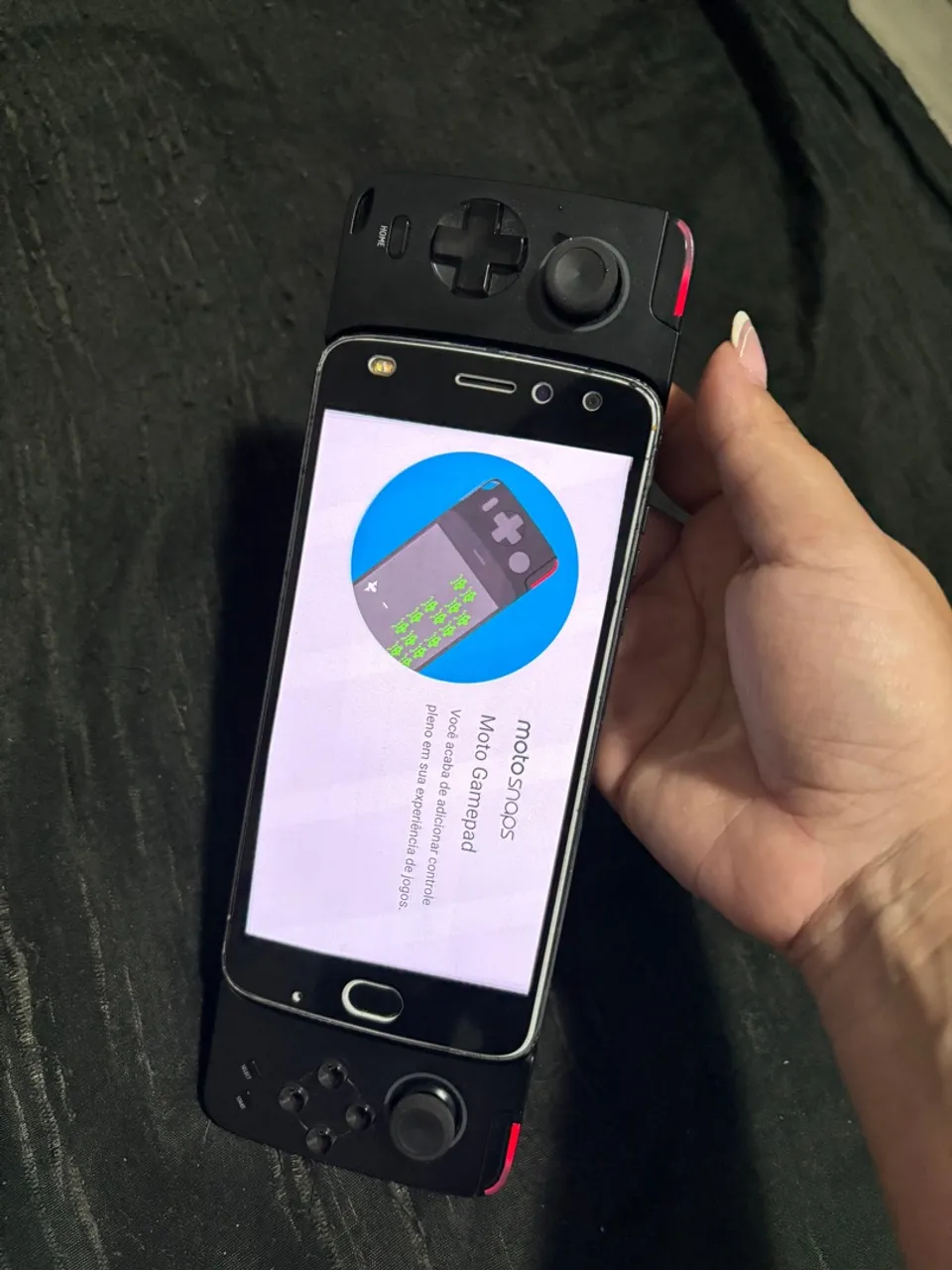 Moto z2 vai com controle de jogos!