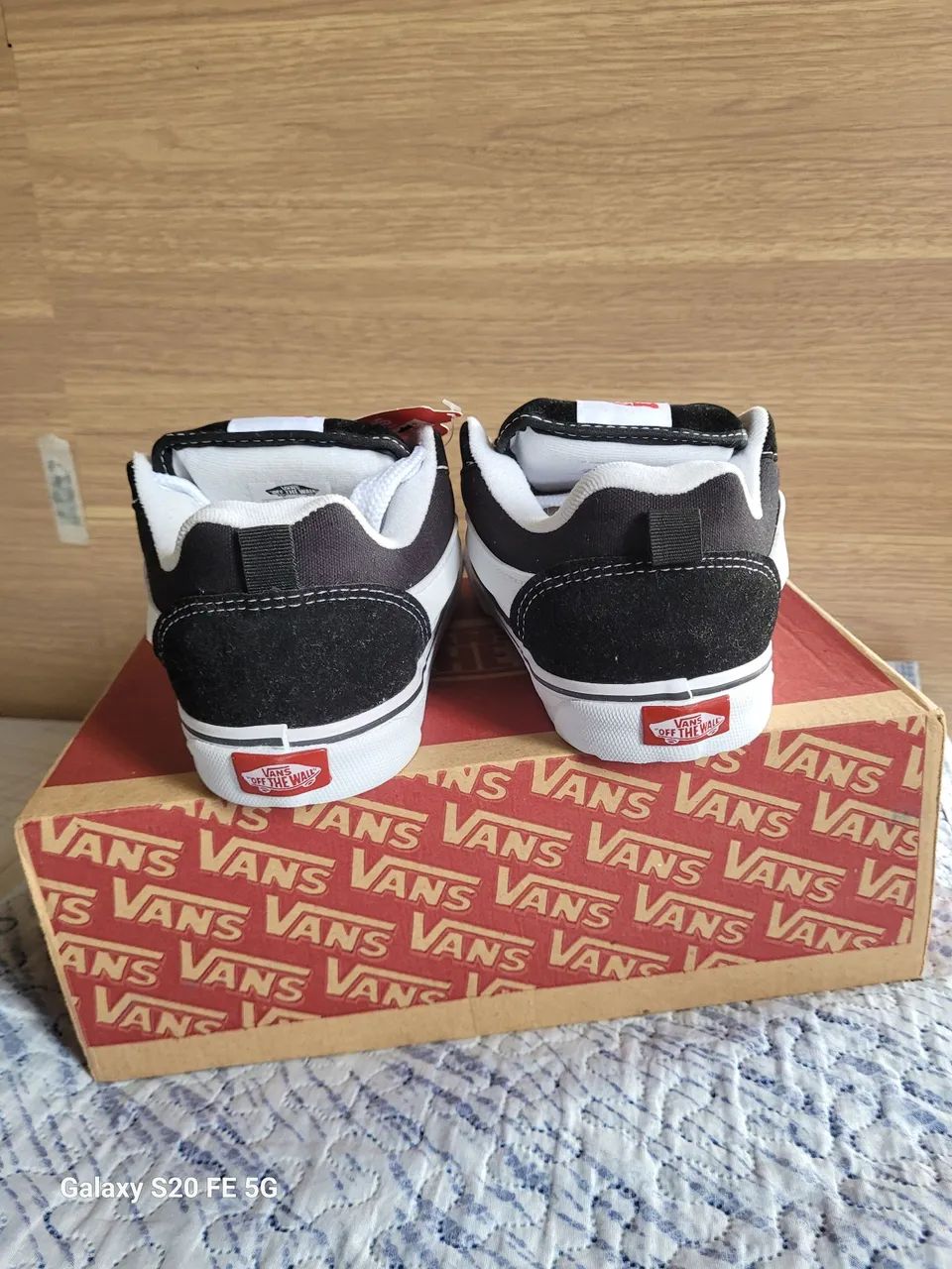 Tênis Vans Preto e Branco - Novo - Foto 3