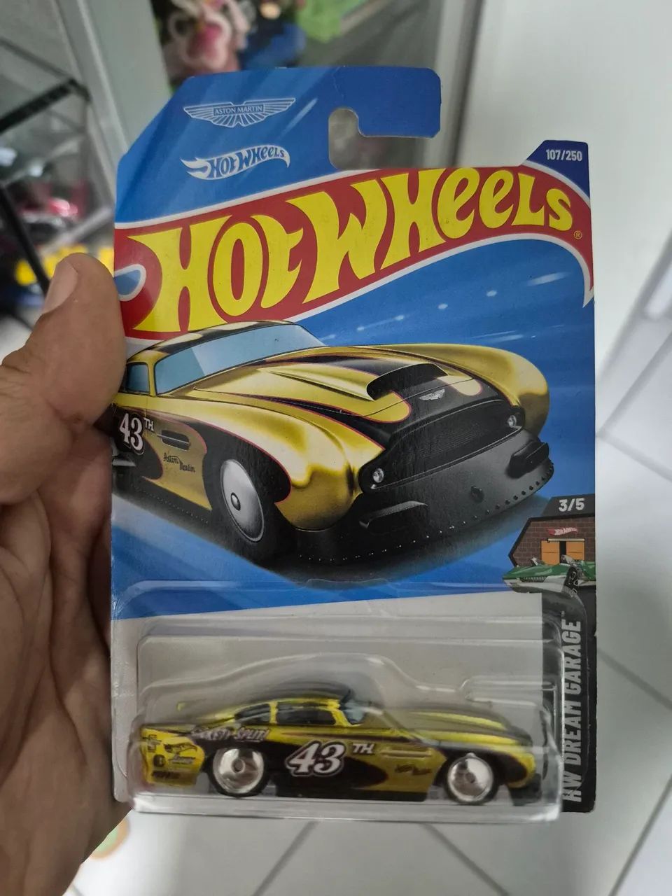 STH - Aston Martin DB4GT - Hot Wheels - Hobbies e coleções